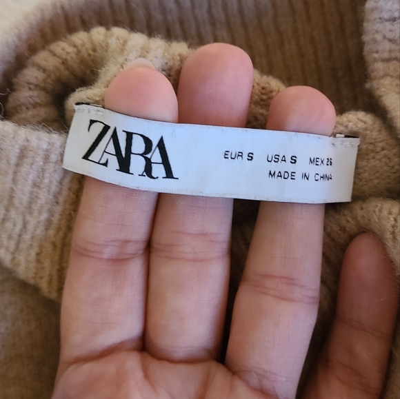 Zara Women's Small Beige Warm Turtleneck Sweater - Picture 6 of 9